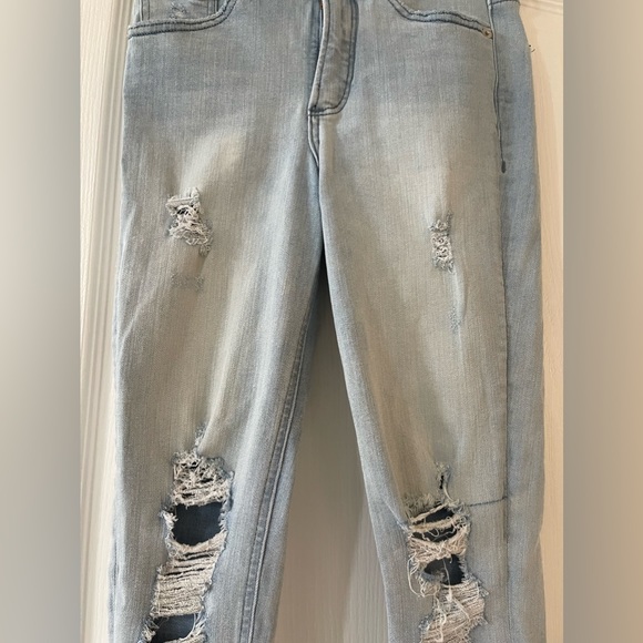 Distressed skinny high rise jeans from Express - Picture 5 of 13